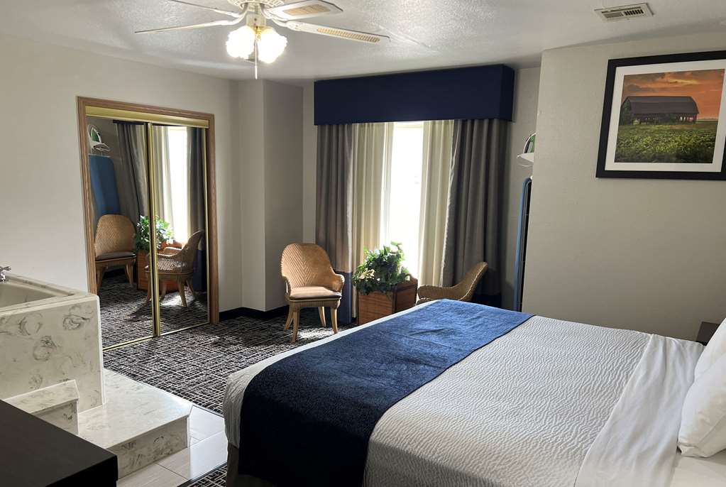 Days Inn by Wyndham Grove - photo 12