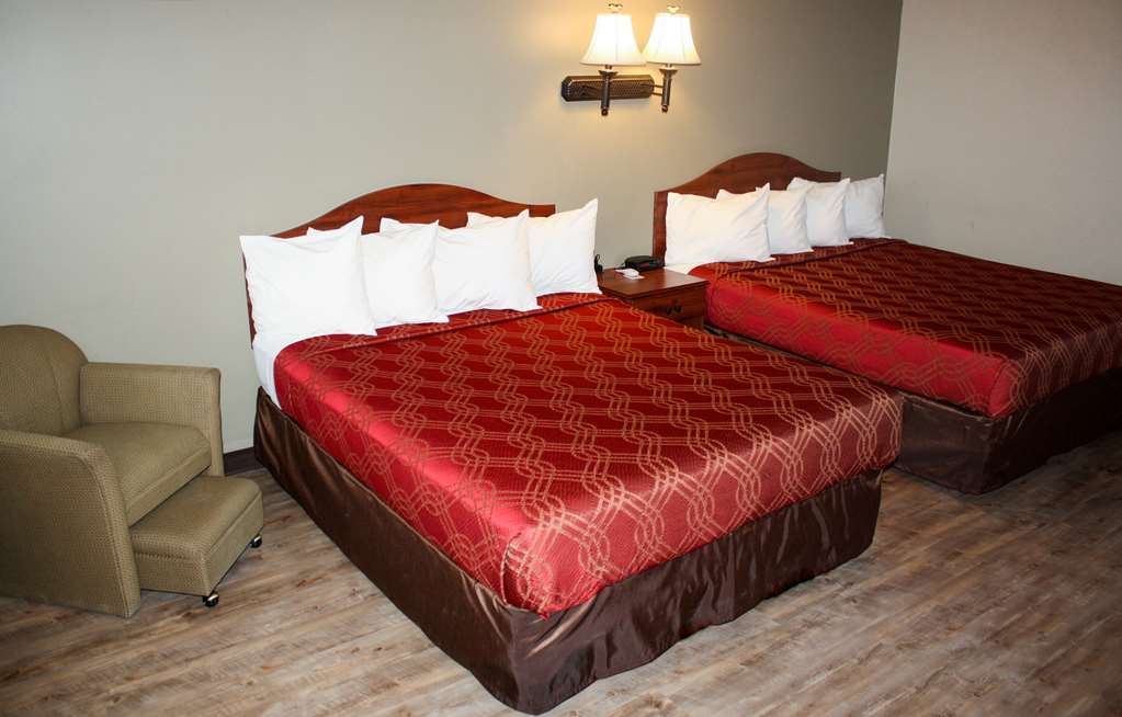 Econo Lodge Salina Scenic Route 89 & I 70 - photo 16