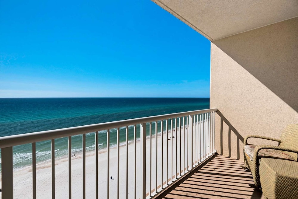 Majestic Beach Tower II 2 Bedroom Apartment - photo 14