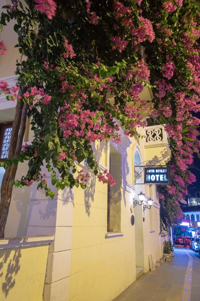 Antik Beyazit Hotel Special Class in Antakya, Turkey