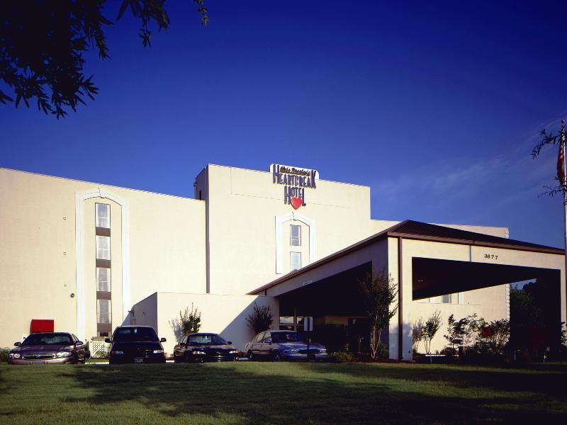 Elvis Presley’s Heartbreak Hotel in Memphis, United States