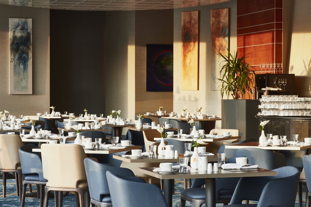 מזון ומשקאות