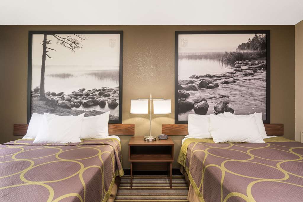 Super 8 by Wyndham St. Cloud - photo 8