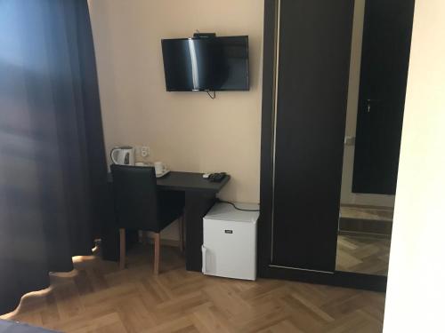 Family Guest House