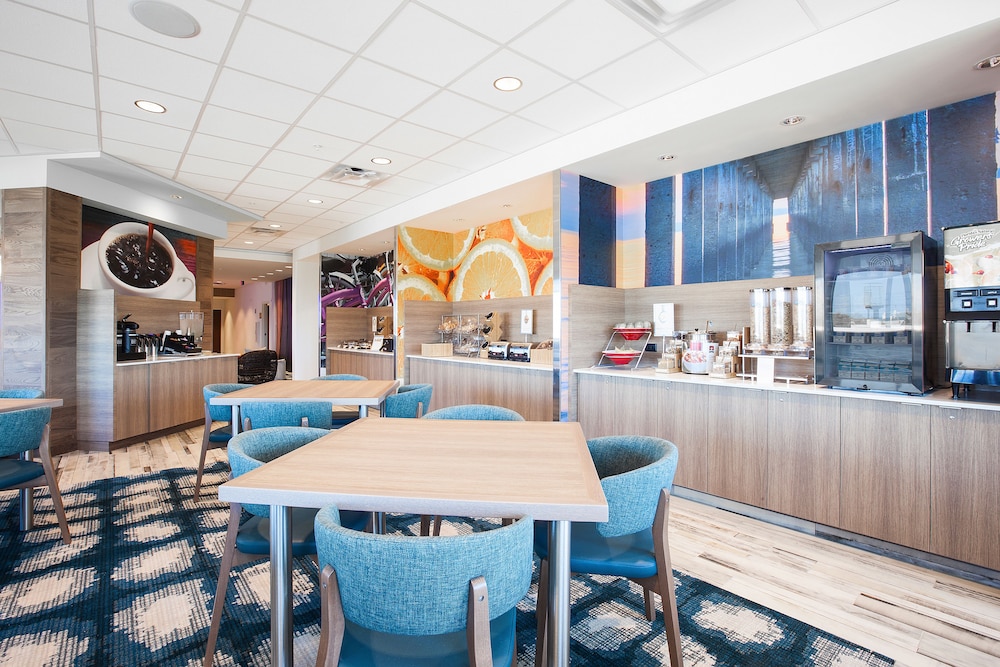 Fairfield Inn & Suites by Marriott Clearwater Beach - photo 24