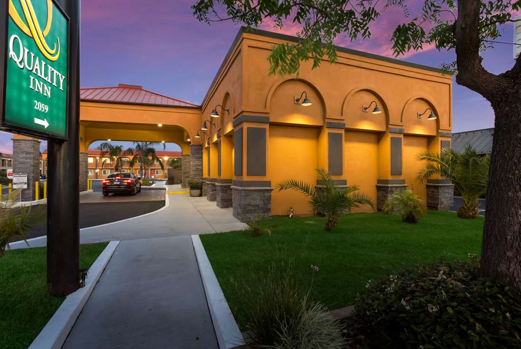 Quality Inn Redding near I 5 - photo 8