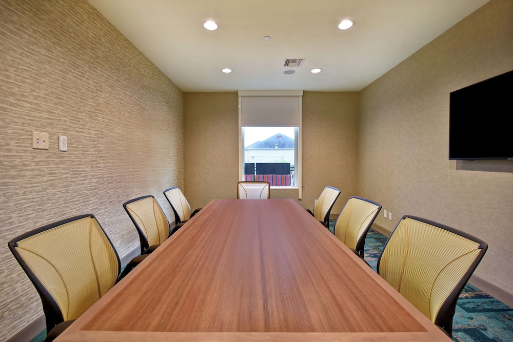 Home2 Suites by Hilton Harvey New Orleans Westbank - photo 38