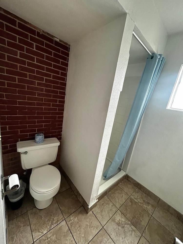Travelers Inn by OYO Longview Kelso - photo 29