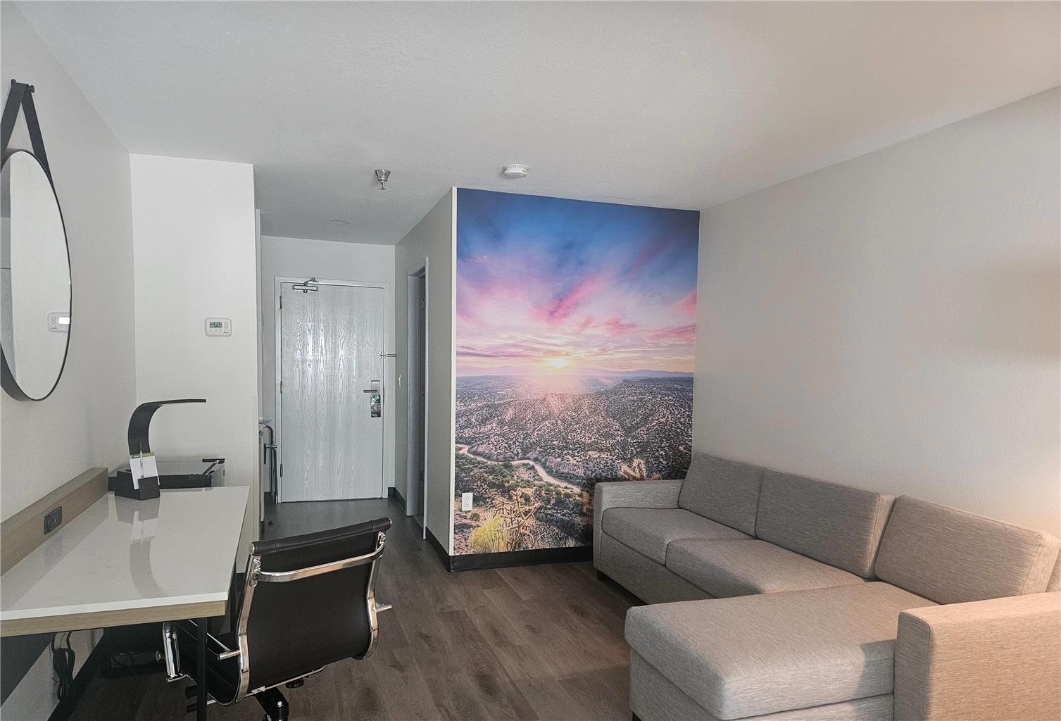 Wingate by Wyndham Los Alamos - photo 13