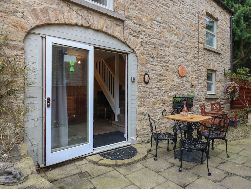 Jasmine Cottage — 4-Star Luxury Hotel in Richmond, United Kingdom