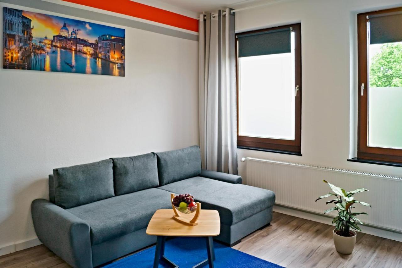 Charmante & Gemütliche Wohnung — 4-Star Luxury Hotel in Solingen, Germany