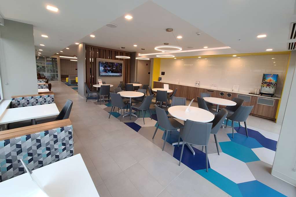 Microtel Inn & Suites by Wyndham Milford - photo 20