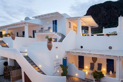 Hotel La Terrazza - carbon neutral hotel in Lipari