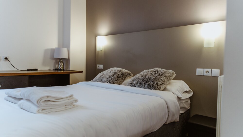 Hotel des Arcades — hotel in Reims