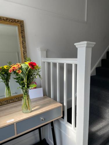 5 Bed 5mins from Wembley Stadium — 4-Star Luxury Hotel in London, United Kingdom