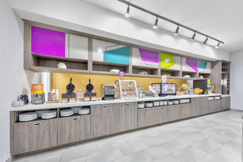 Home2 Suites by Hilton Paris - photo 37
