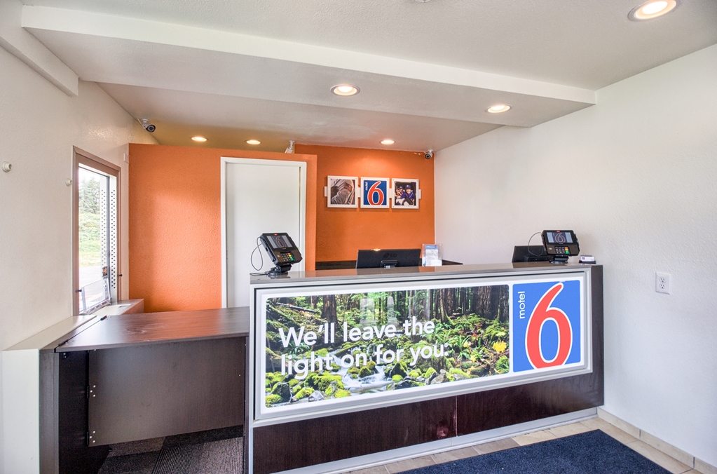 Motel 6 Everett WA South - photo 22