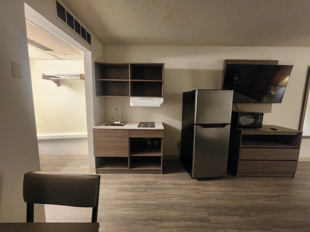 Extended Stay America Select Suites Sterling - photo 11