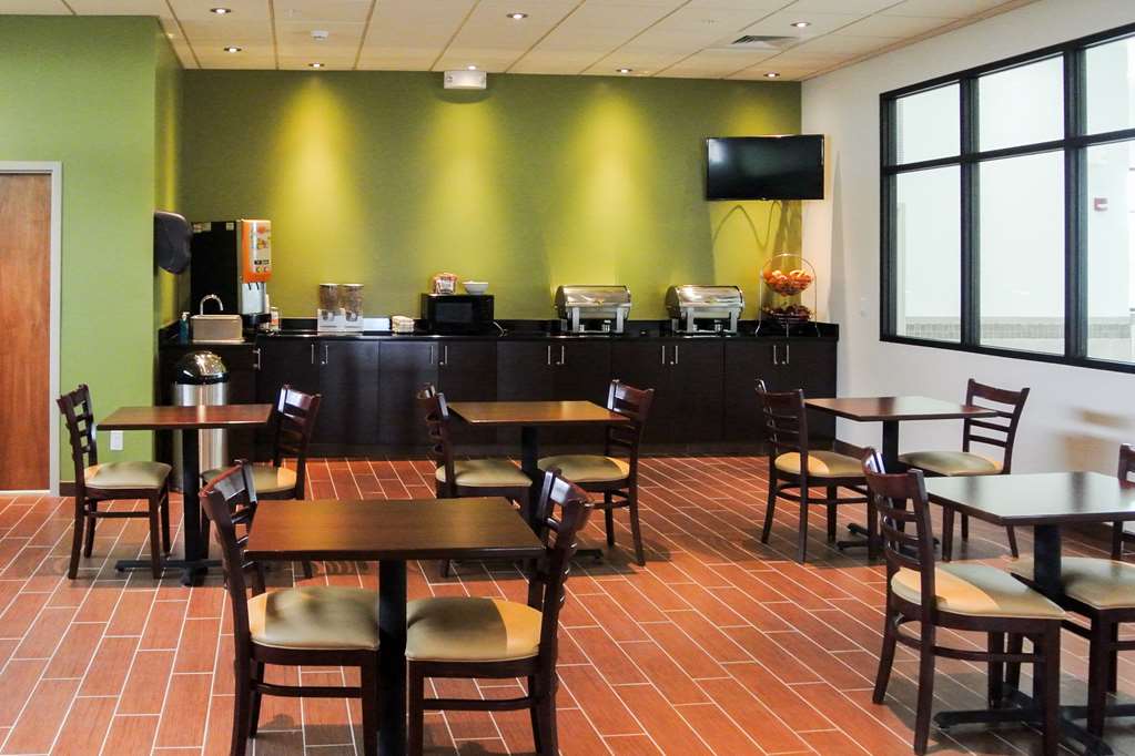 Sleep Inn South Joplin - photo 33