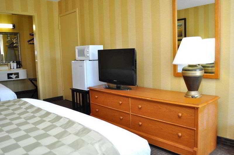 Best Western Central Plaza - photo 9