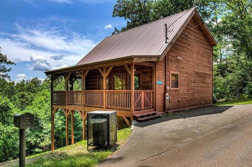 Dollys Escape - carbon neutral hotel in Sevierville