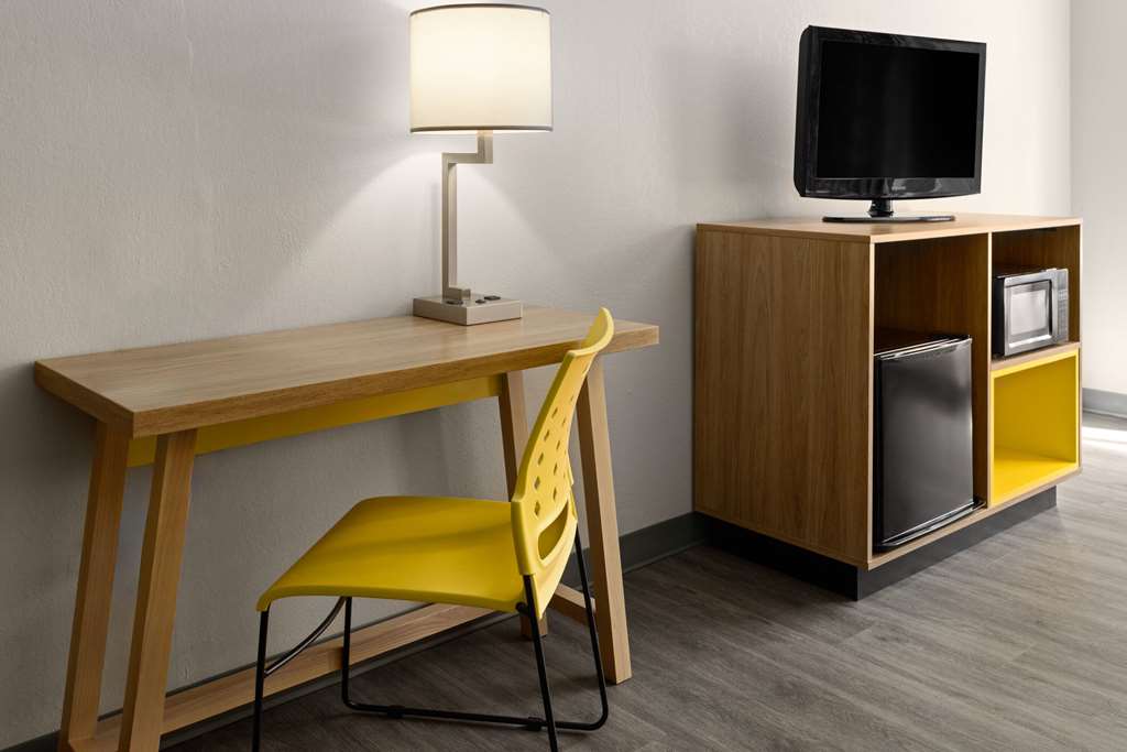 Days Inn & Suites by Wyndham Albany - photo 34