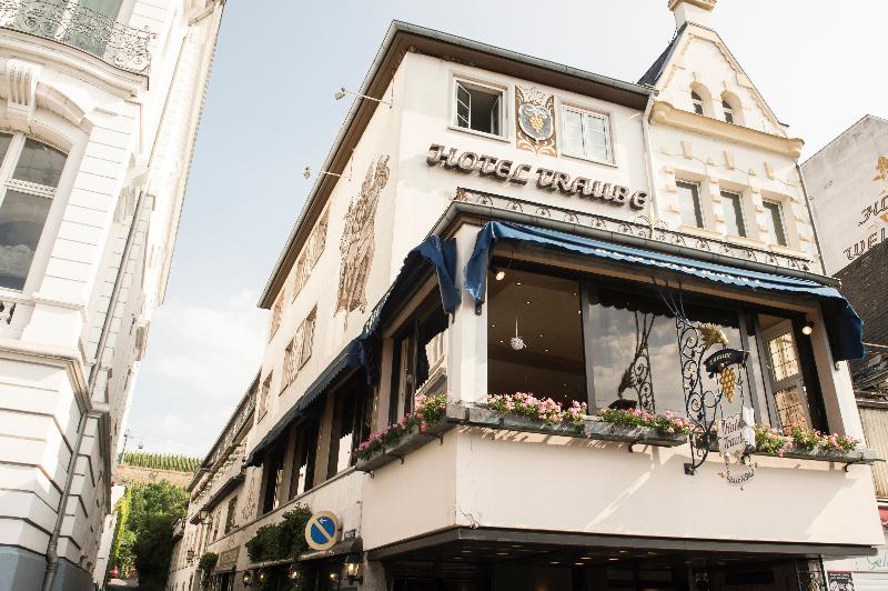 Hoteltraube Rudesheim — Ruedesheim Am Rhein