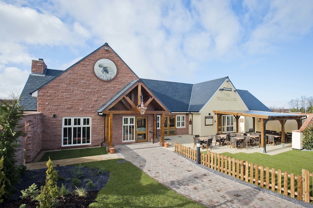 Pine Marten Dunbar by Marston's Inns — hotel in Dunbar