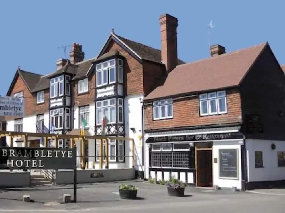 Brambletye Hotel — hotel in Forest Row