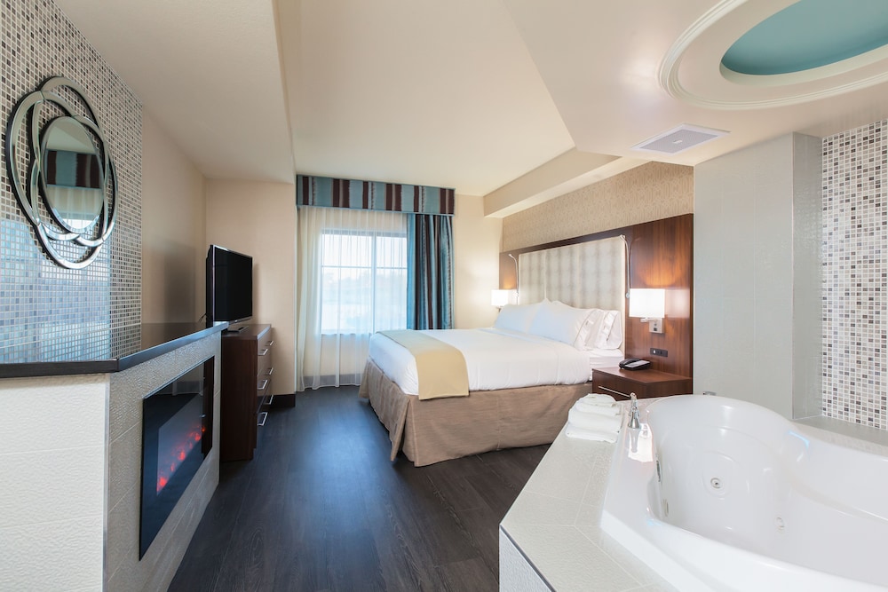 Holiday Inn Express & Suites Eureka by IHG - photo 12