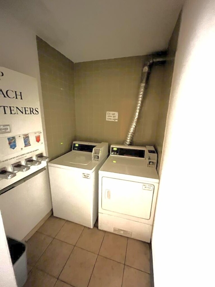 Motel 6 Moline - photo 60