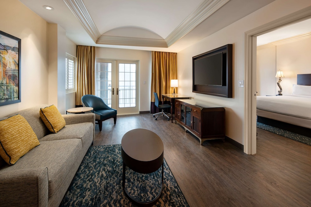 Embassy Suites by Hilton New Orleans - photo 11