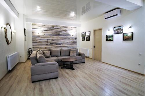 Heart of Tbilisi modern 3 bedroom apartment