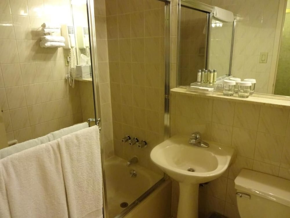 Travel Inn Hotel - photo 23