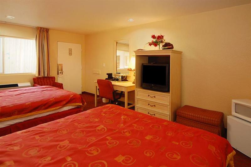 Imperial Inn Oakland - photo 25