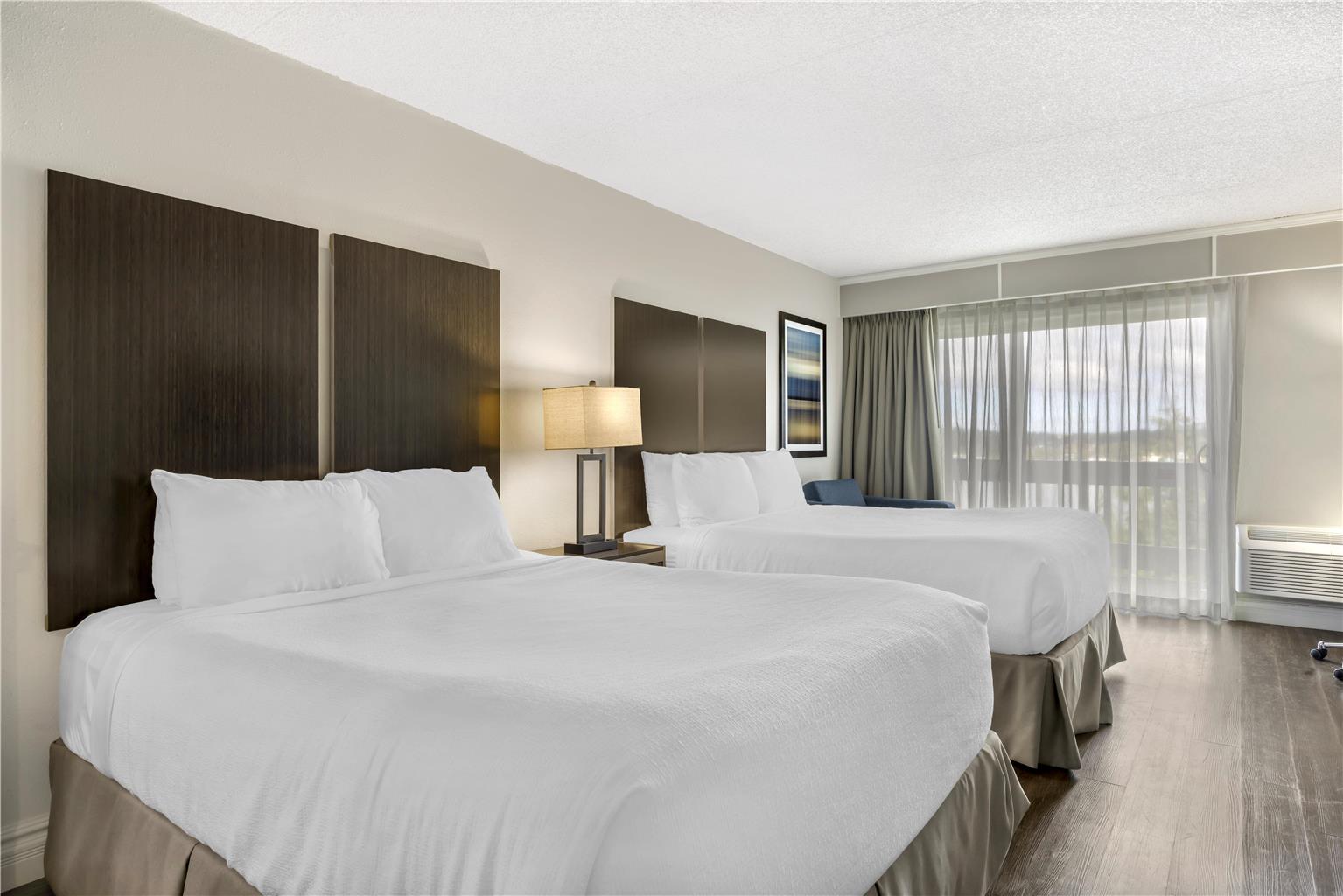 Best Western Pier Point Inn - photo 40