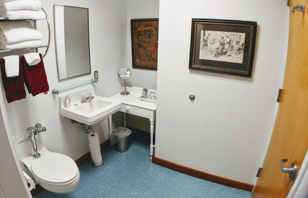 Sherman Inn - photo 28