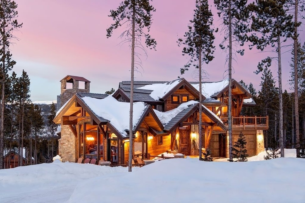 Slopeside Manor On Peak 8 By Pinnacle Lodging - featured photo