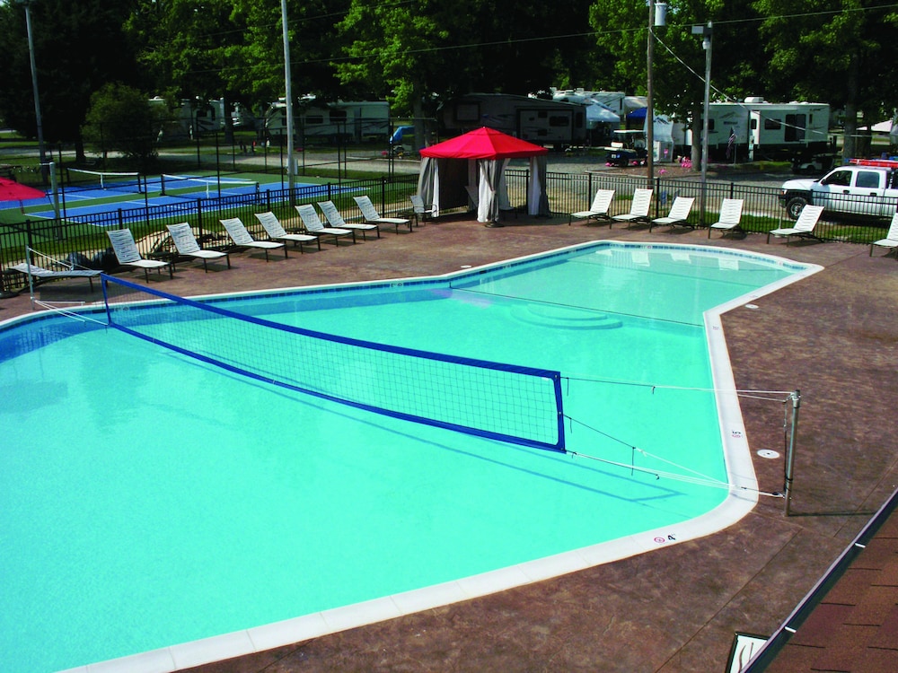 Chesapeake Bay RV Resort Thousand Trails Campground - photo 19