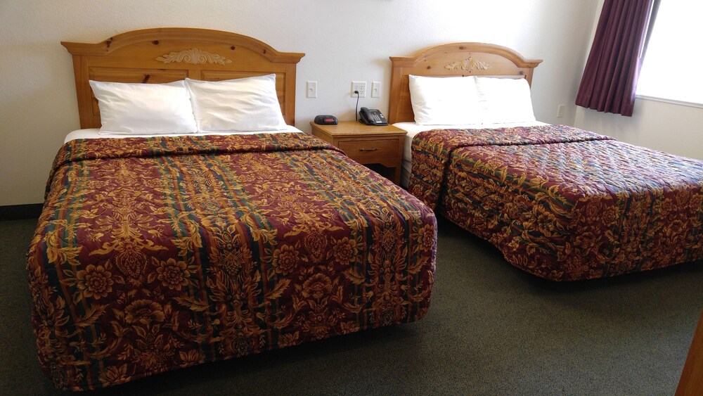 Guardian Inn - photo 18