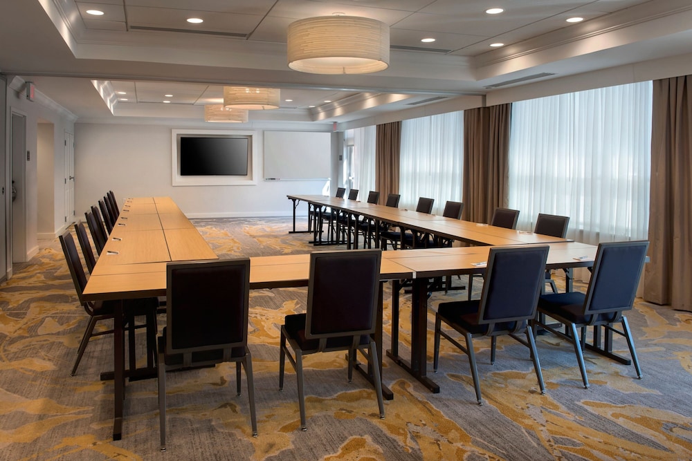 Residence Inn by Marriott New York Long Island East End - photo 46