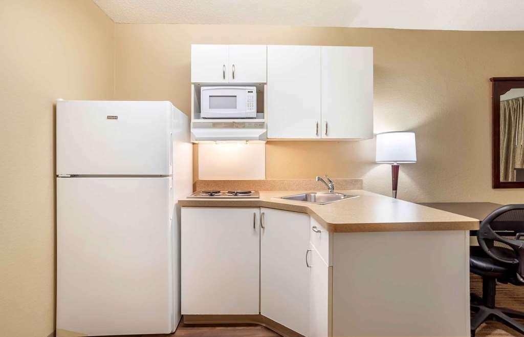Extended Stay America Select Suites Jackson North - photo 12