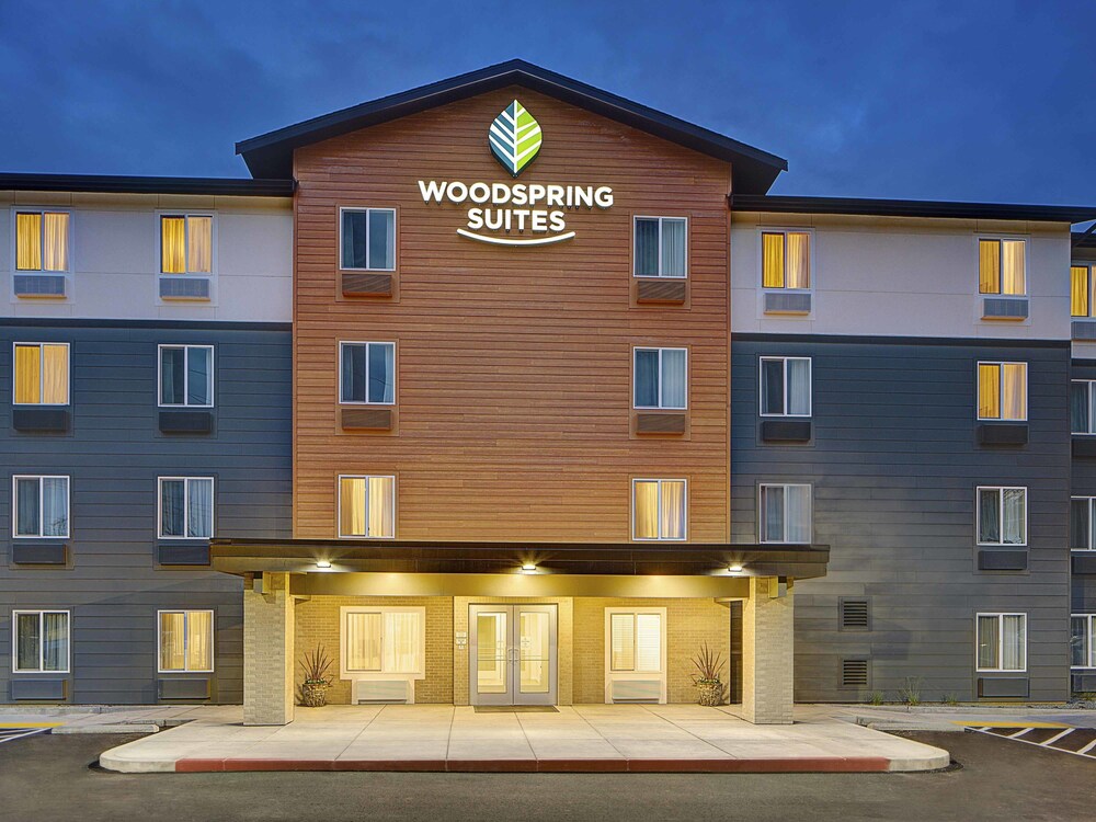 WoodSpring Suites Seattle Everett - photo 38
