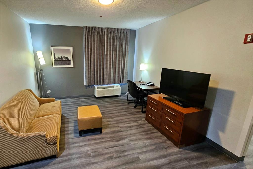 Baymont by Wyndham Chicago Calumet City - photo 28