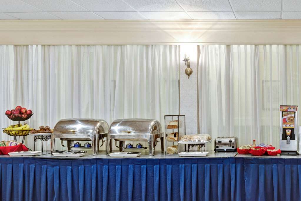 Ramada by Wyndham Seekonk Providence Area - photo 23