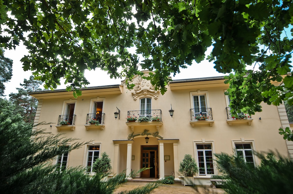 Kronon Park Hotel in Hrodna, Belarus