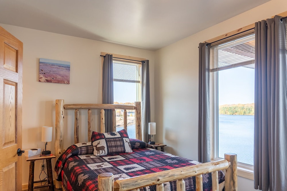 Keweenaw Waters Resort - photo 32
