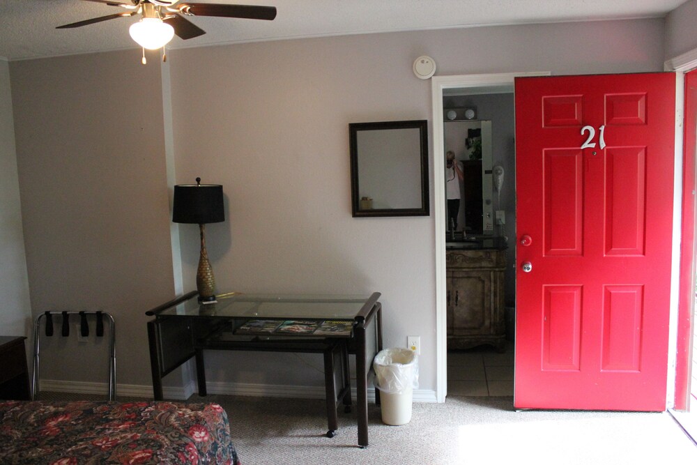 Brydan Suites - photo 69