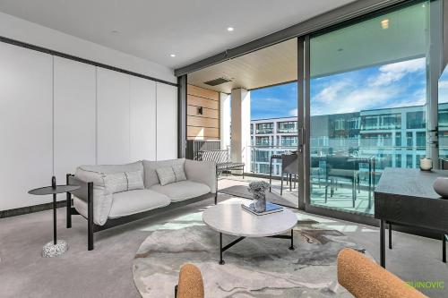 QV Stays Viaduct Studio — 4-Star Luxury Hotel in Auckland, New Zealand