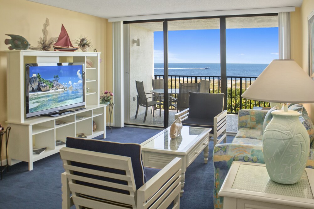 The Cape Winds Resort — hotel in Cape Canaveral